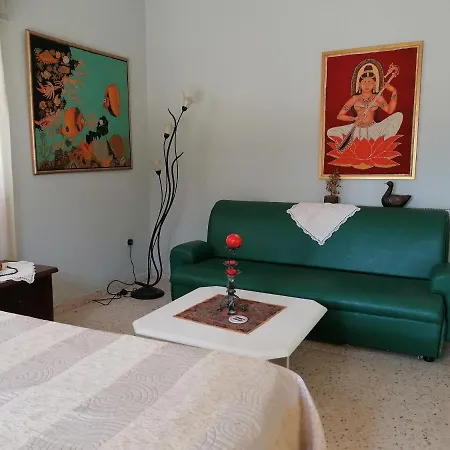Appartamento Nirvana Arthouse 2km From Lca Center